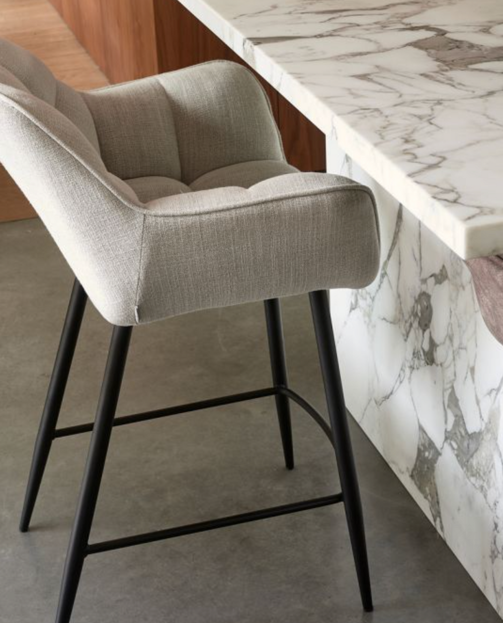 Riviera Maison Barhocker Carnaby, Fabulous Flax, Leinen-8720142071769-Stil-Ambiente-6732001