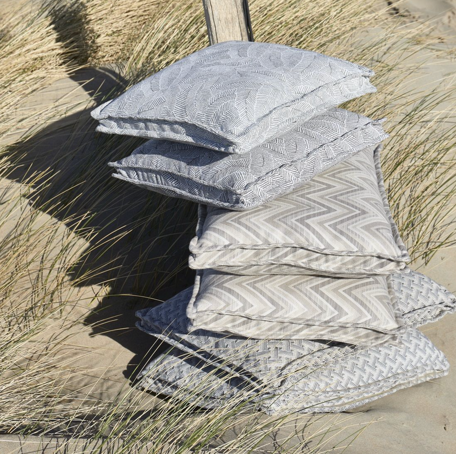 Riviera Maison Bellagio Outdoor Box Cushion 50x50 Set of 2, sunbrella solid, blazer-8720142126865-Stil-Ambiente-7330003